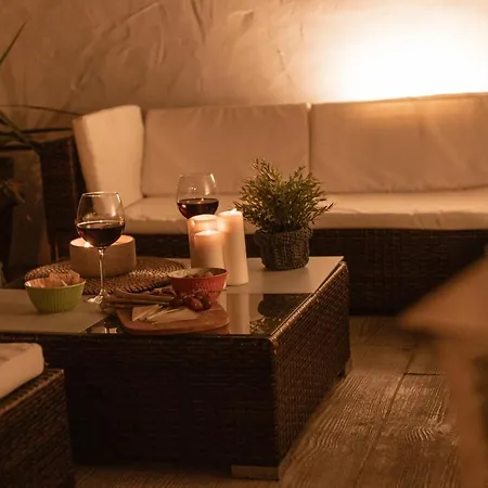 El Retiro De Avila Feriehus La Adrada